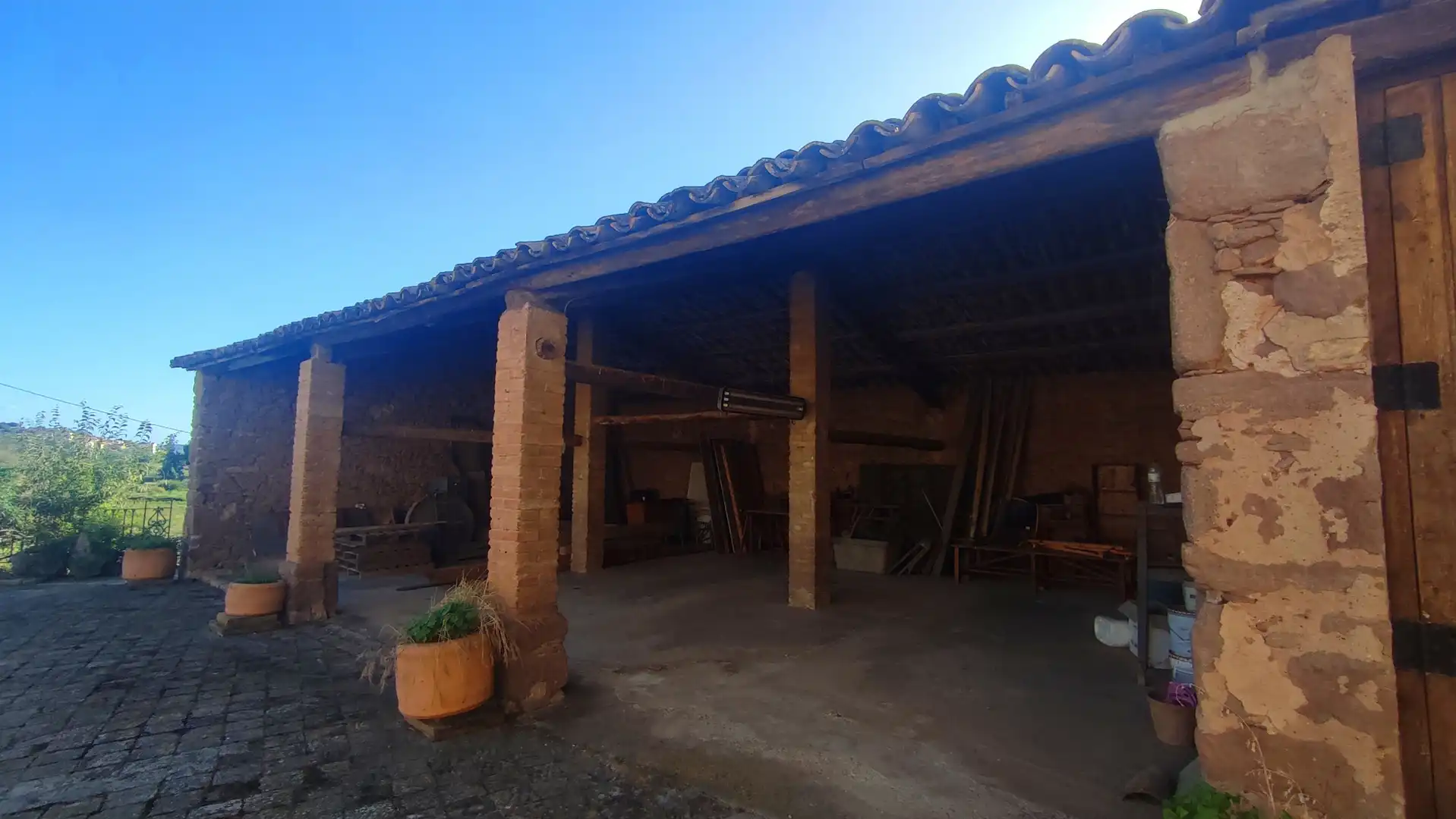 Vista exterior de Finca rústica en venta en Manresa con Calefacción, Jardín privado y Terraza