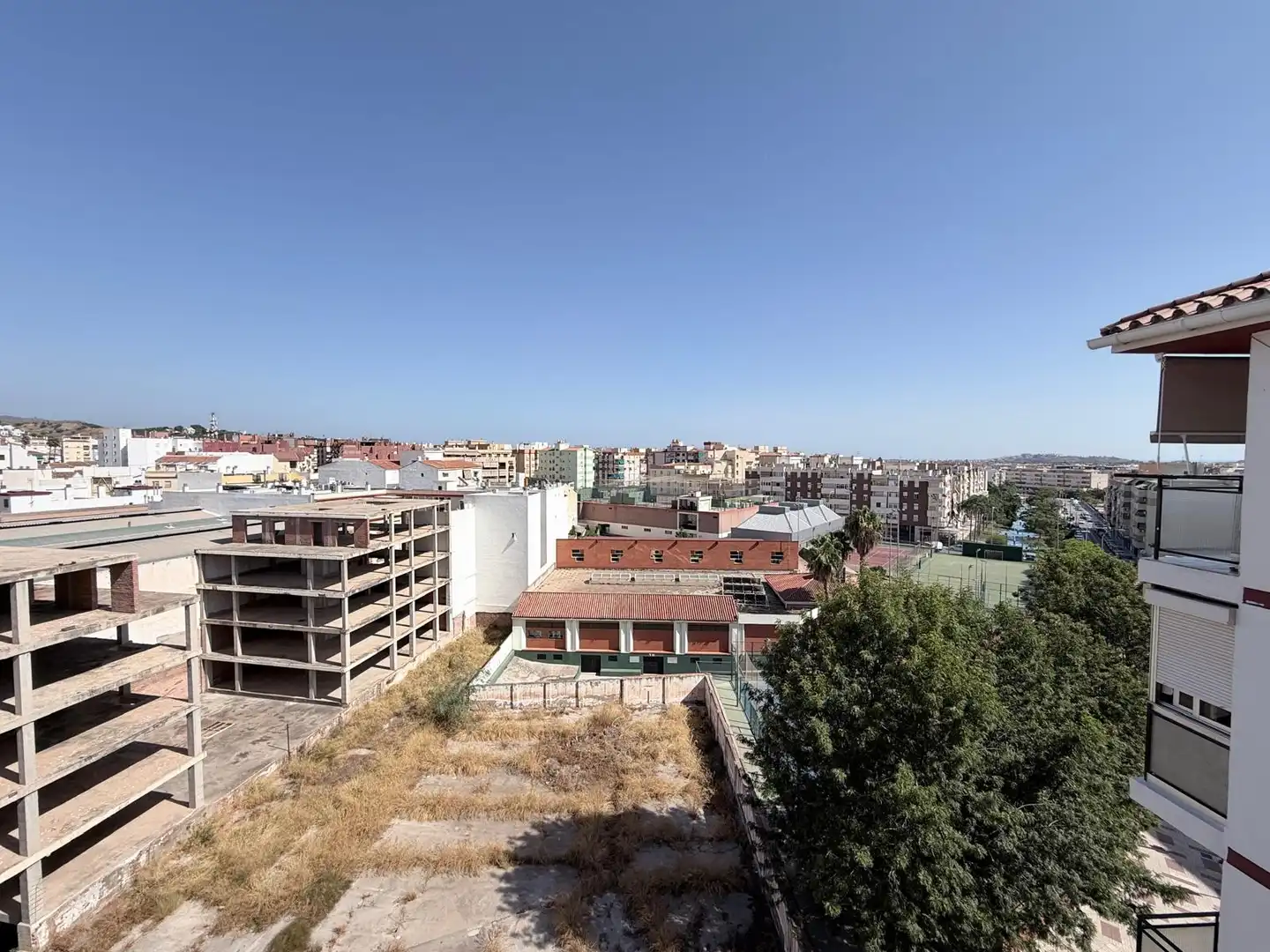 Vista exterior de Pis en venda en Vélez-Málaga amb Aire condicionat i Terrassa