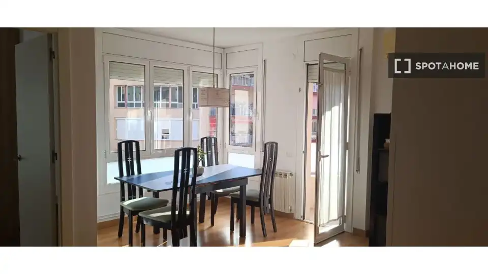 Dining room of Flat for share in Mataró  with Air Conditioner, Heating and Terrace