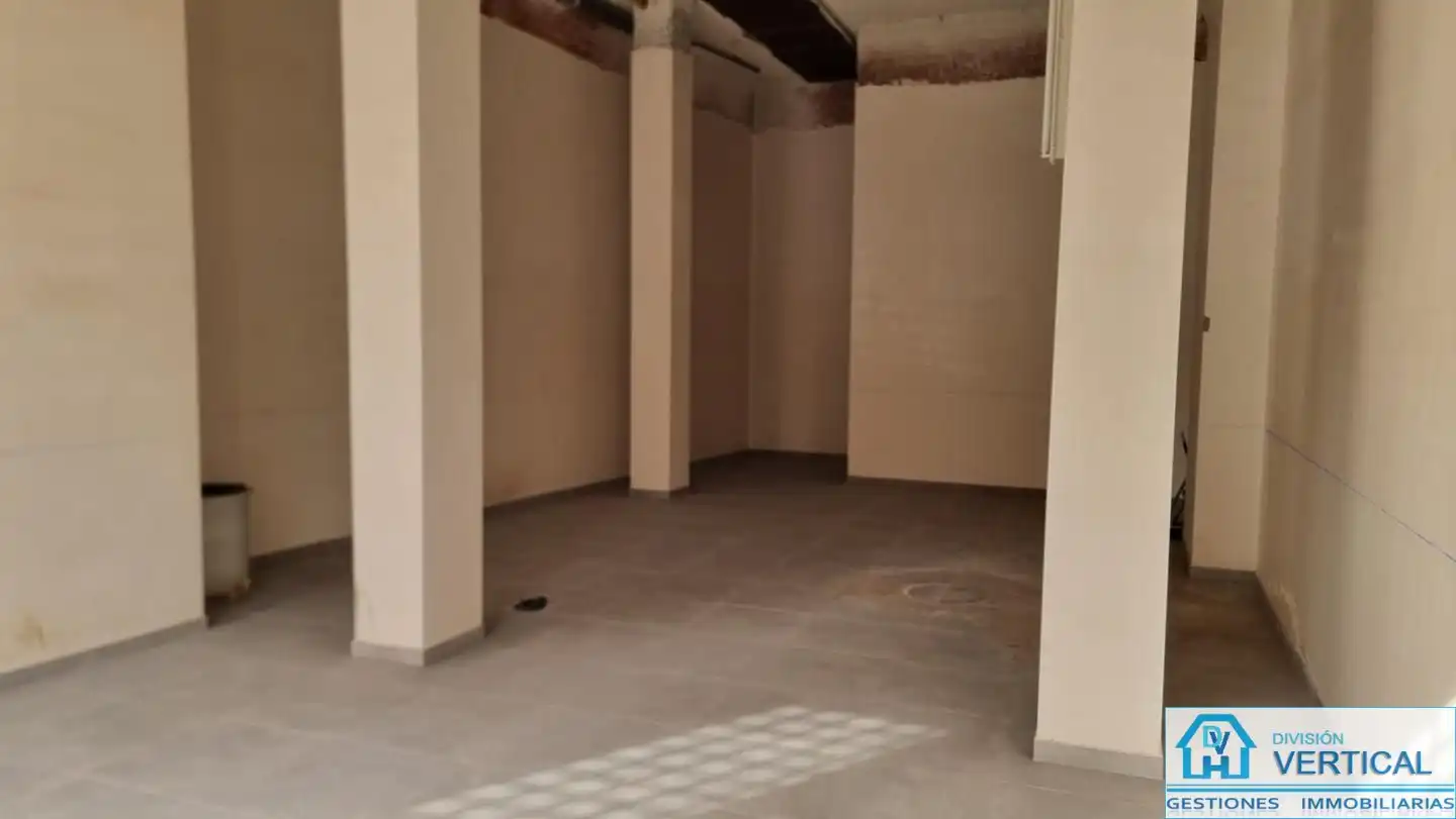 Local comercial en venda a Del Arquitecto Ribes, imagen 5