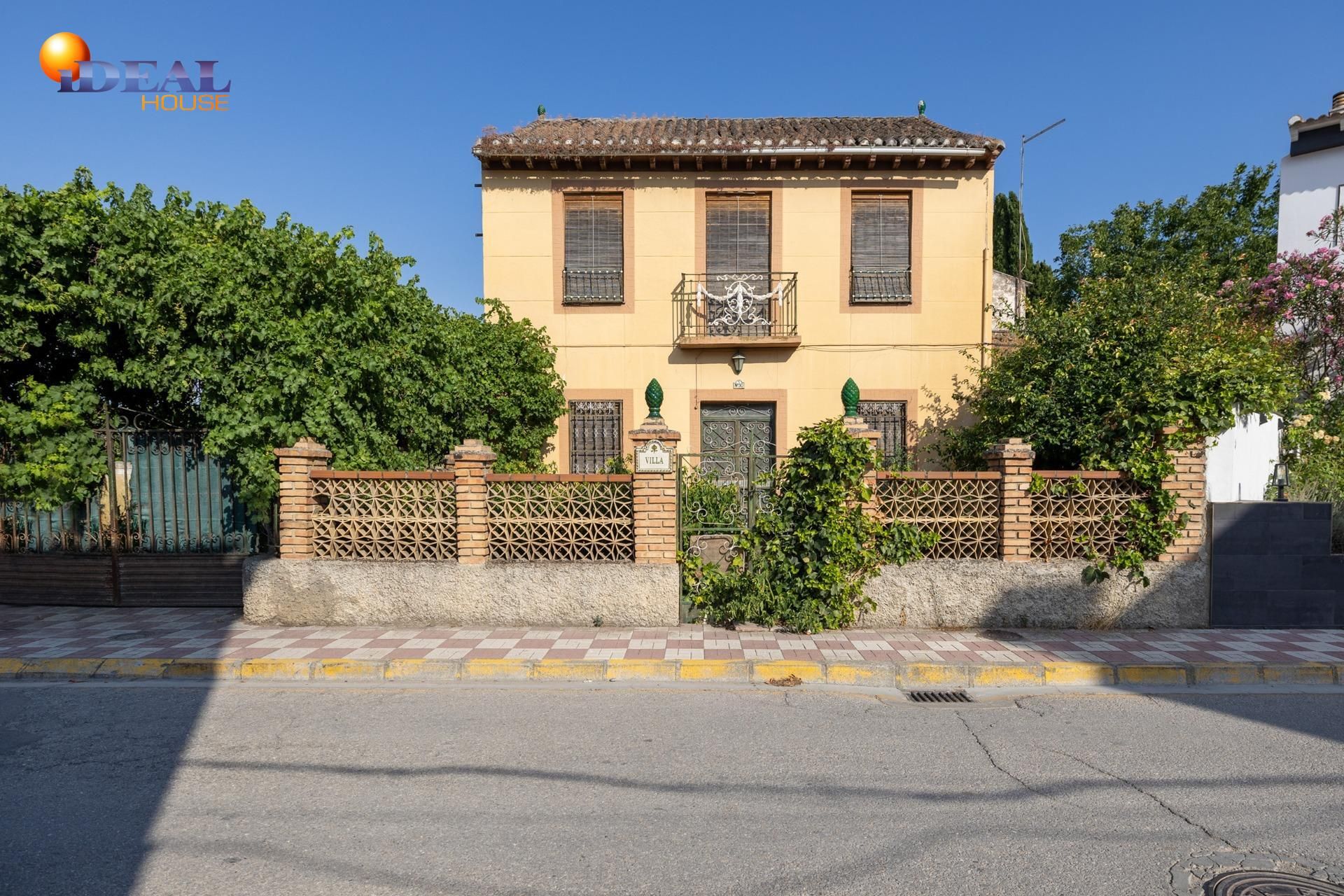 Exterior view of House or chalet for sale in Santa Fe  with Terrace and Swimming Pool