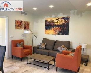 Living room of Flat to rent in  Sevilla Capital  with Air Conditioner and Terrace