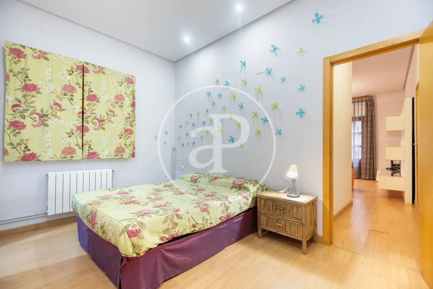 Schlafzimmer von Wohnung zur Miete in Valencia mit Klimaanlage, Heizung und Möbliert