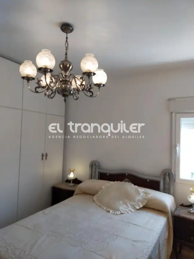Habitación de Piso de alquiler en Madrid con Terraza, Amueblado y Lavadora