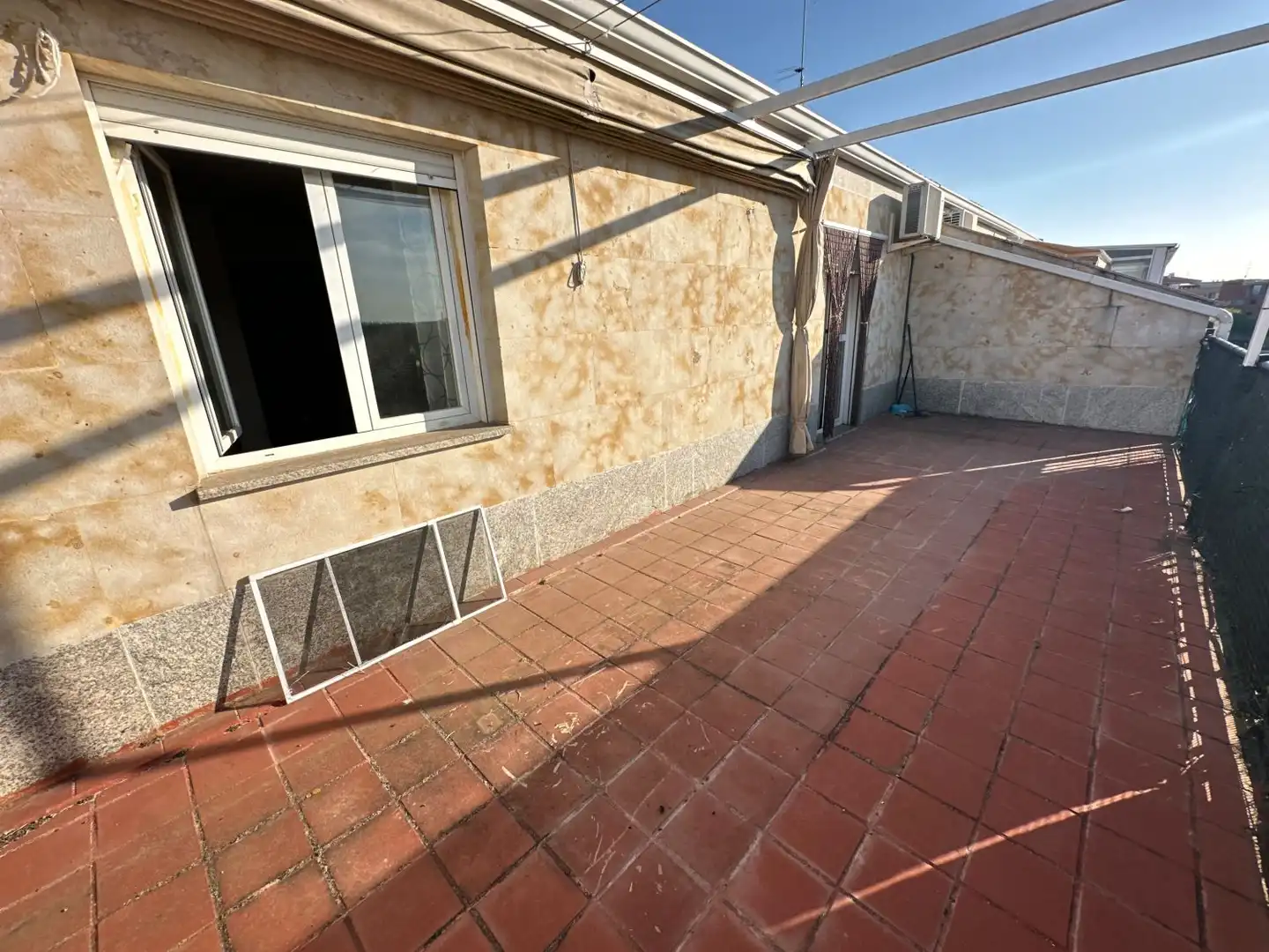 Terraza de Ático en venta en Santa Marta de Tormes con Calefacción, Terraza y Amueblado