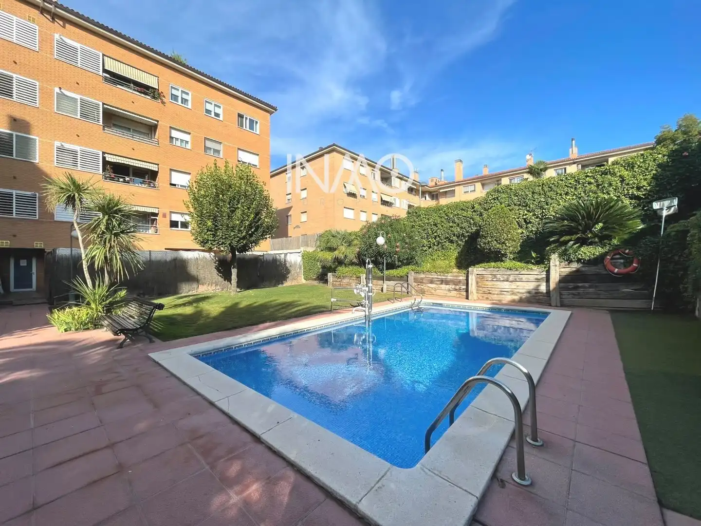Vista exterior de Pis en venda en Rubí amb Aire condicionat, Calefacció i Terrassa