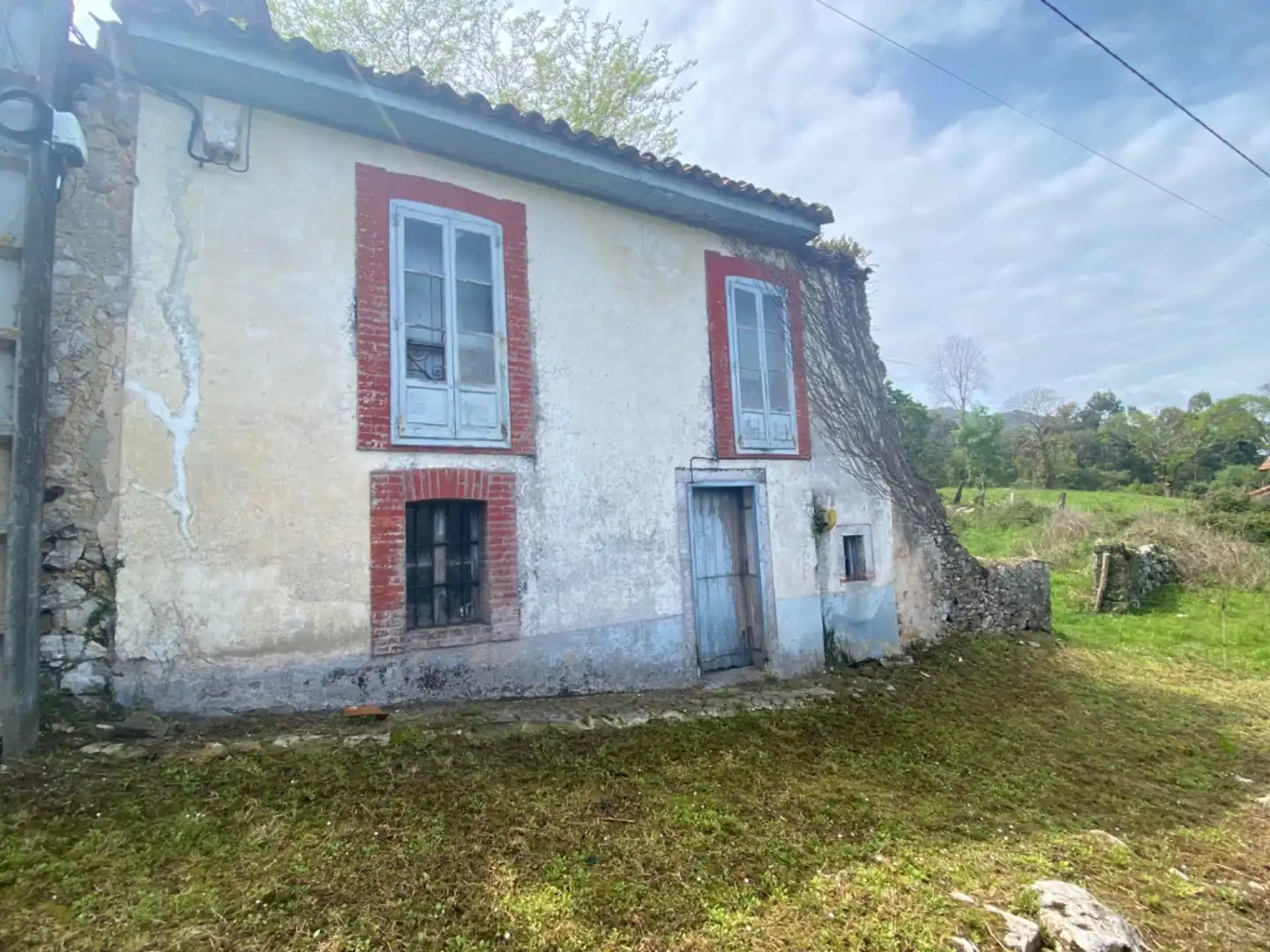 Vista exterior de Casa o chalet en venta en Llanes con Jardín privado y Balcón