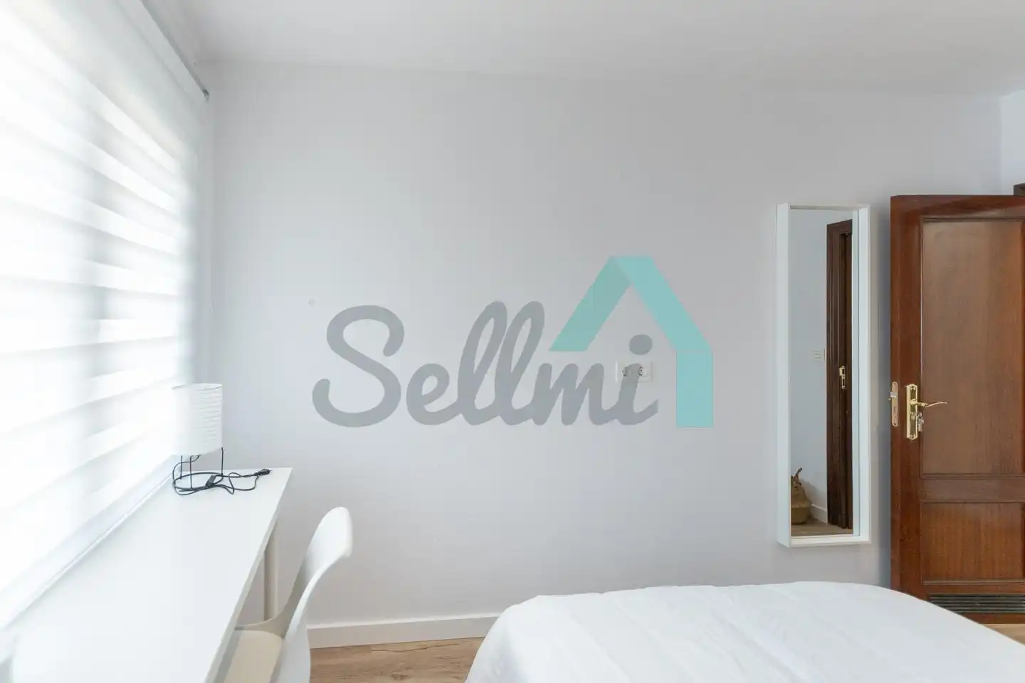 Schlafzimmer von Wohnung zur untervermieten in Oviedo  mit Heizung, Möbliert und Internet