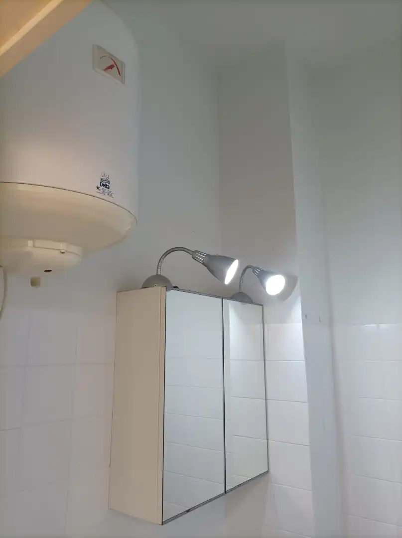 Bany de Local de lloguer en Mataró amb Alarma