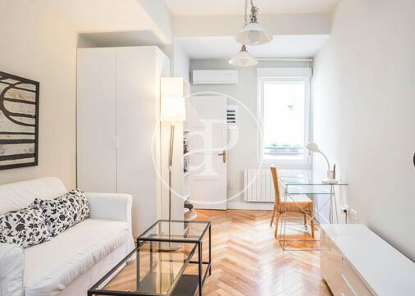 Living room of Loft for sale in  Madrid Capital  with Air Conditioner, Heating and Furnished