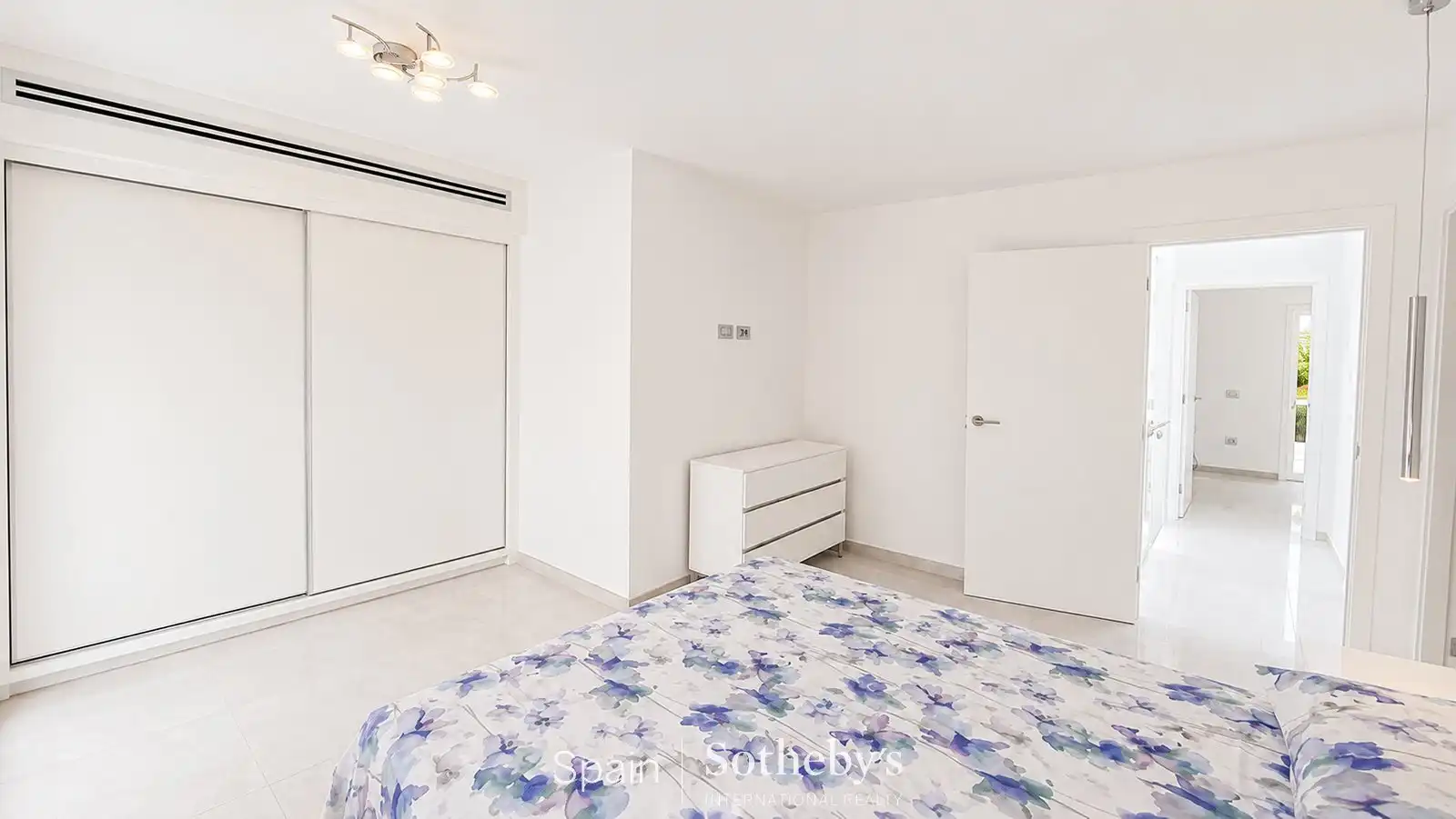 Habitación de Casa o chalet en venta en Adeje con Aire acondicionado, Terraza y Piscina comunitaria