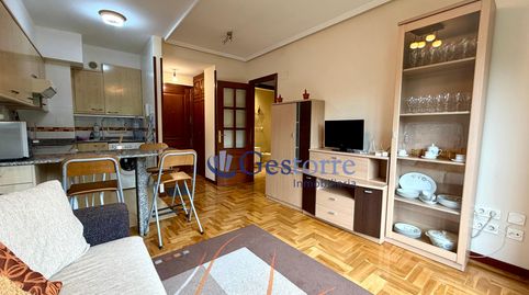 Photo 3 of Flat for rent in Calle Coaña, La Florida, Oviedo