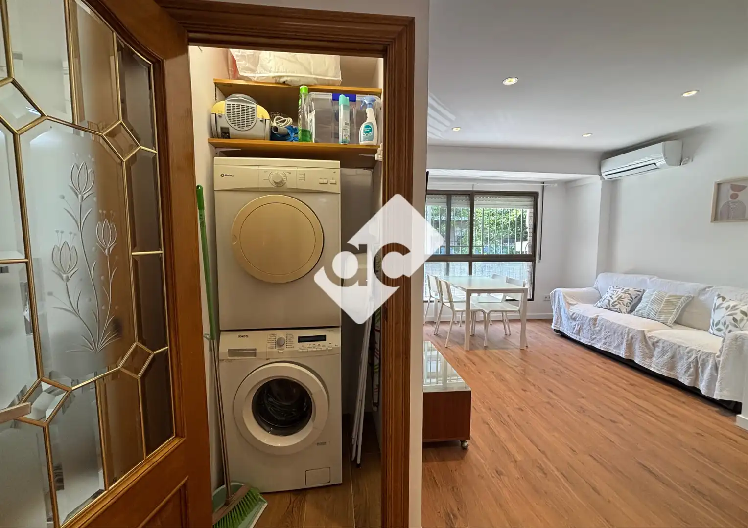 Cocina de Apartamento de alquiler en Valencia con Aire acondicionado, Calefacción y Parquet
