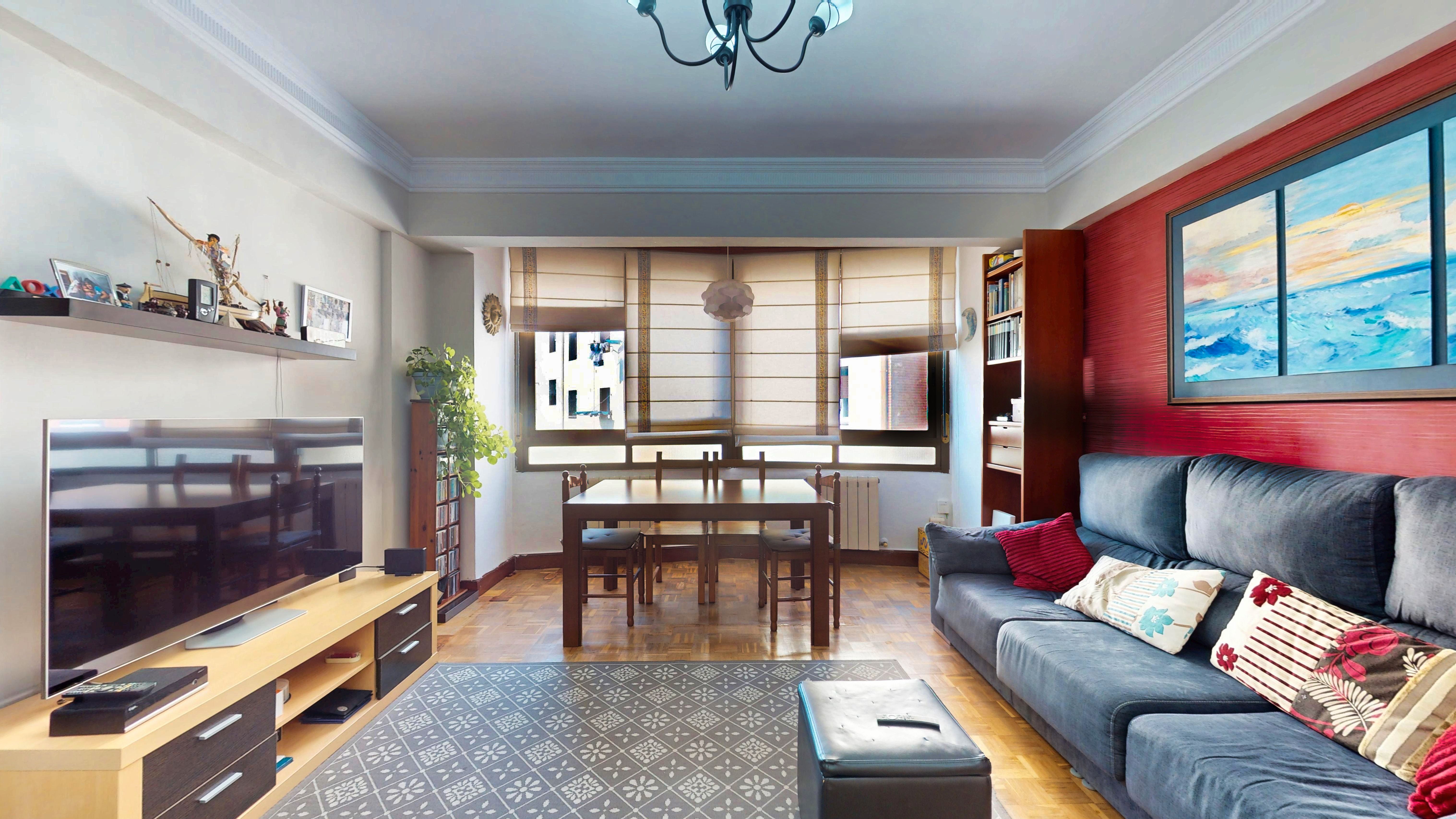 Sala de estar de Piso en venta en Bilbao  con Calefacción
