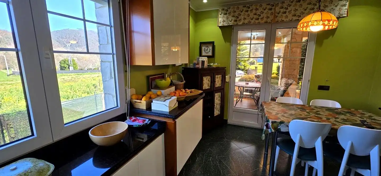 Kitchen of Houses for sale in Valdés - Luarca  with Heating, Private garden and Parquet flooring