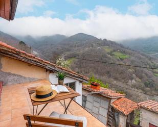 Terrassa de Casa o xalet en venda en Lena amb Terrassa