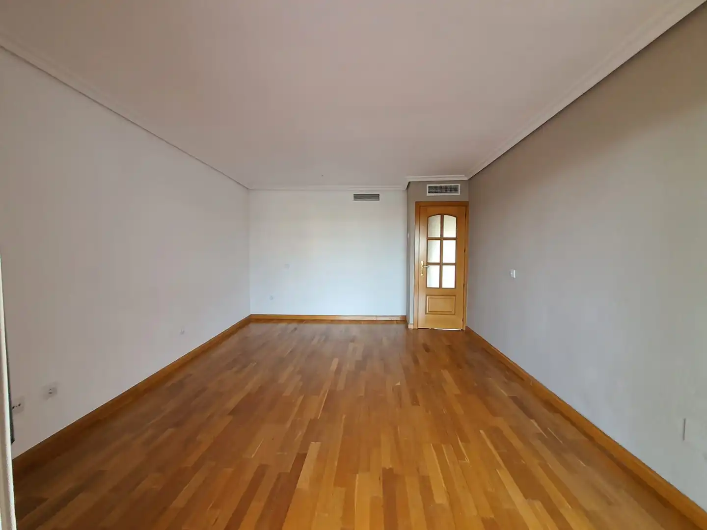 Sala d'estar de Pis de lloguer en Málaga amb Aire condicionat, Calefacció i Parquet