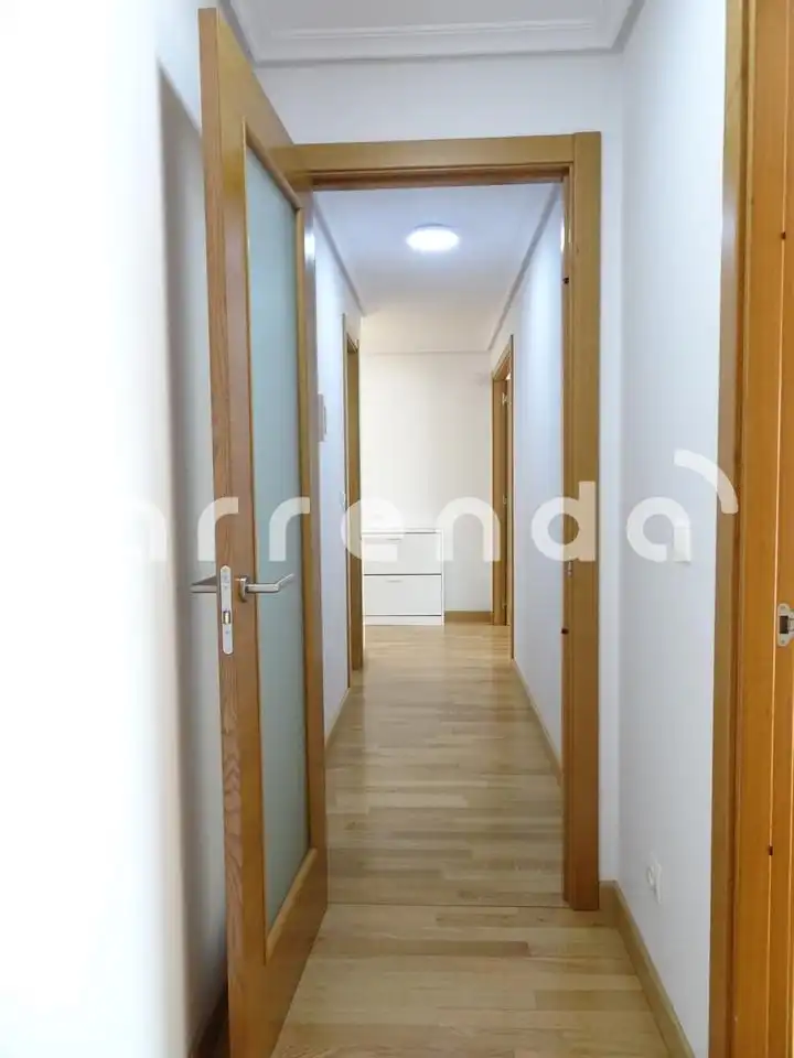 Wohnung mit Aufzug zur Miete in Calle Santiago García Cuadrado, imagen 4