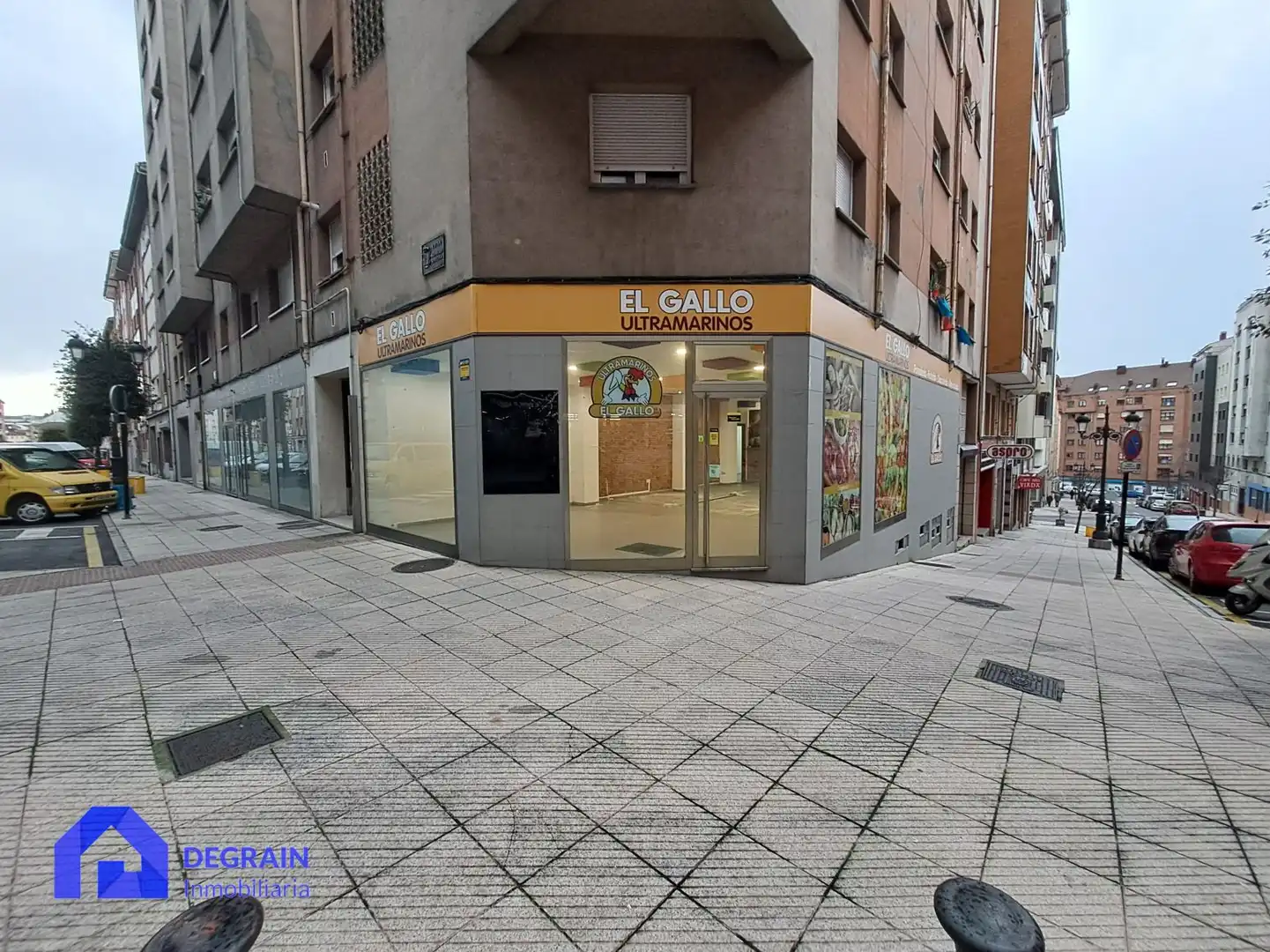 Local de lloguer en Oviedo 