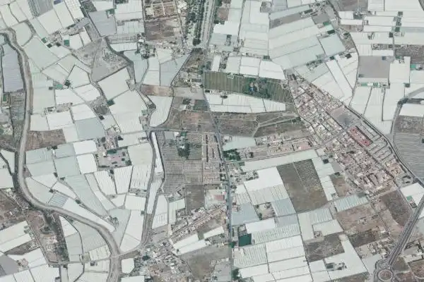 Local en venta en Almería
