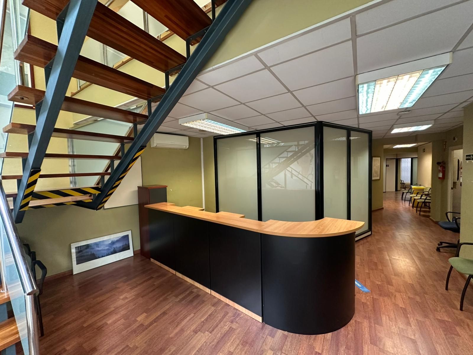 Premises for sale in  Barcelona Capital  with Air Conditioner
