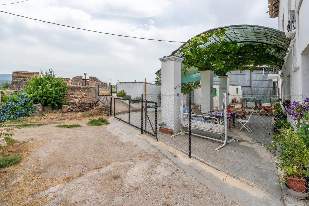 Casa adosada en venta en Tortosa con Aire acondicionado, Jardín privado y Terraza