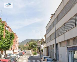 Vista exterior de Pis en venda en Olesa de Montserrat