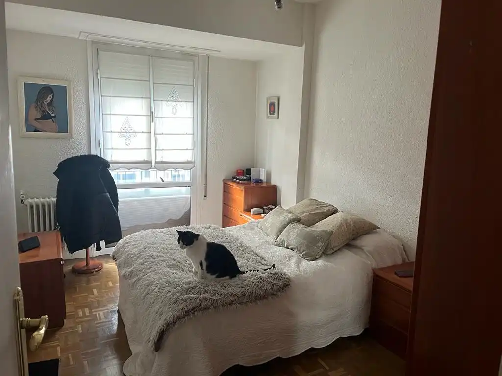 Schlafzimmer von Wohnung zum Verkauf in Vitoria - Gasteiz mit Heizung, Terrasse und Abstellraum