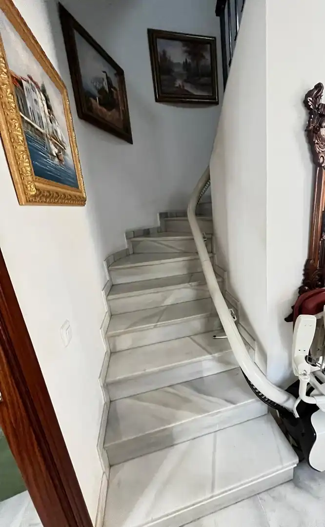 Haus oder Chalet zum Verkauf in Córdoba mit Klimaanlage, Terrasse und Balkon