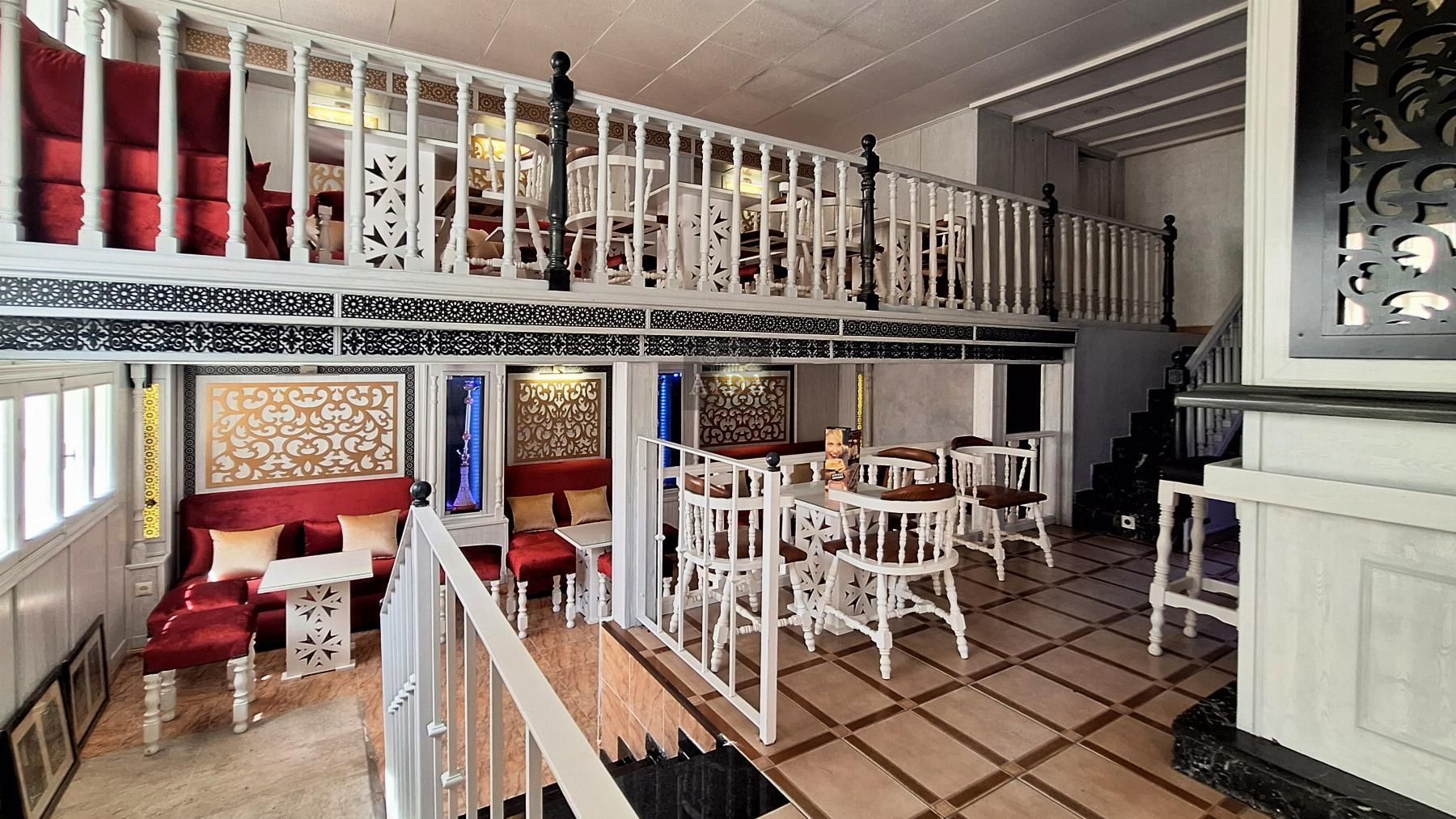 Local de lloguer en Estepona amb Aire condicionat i Moblat