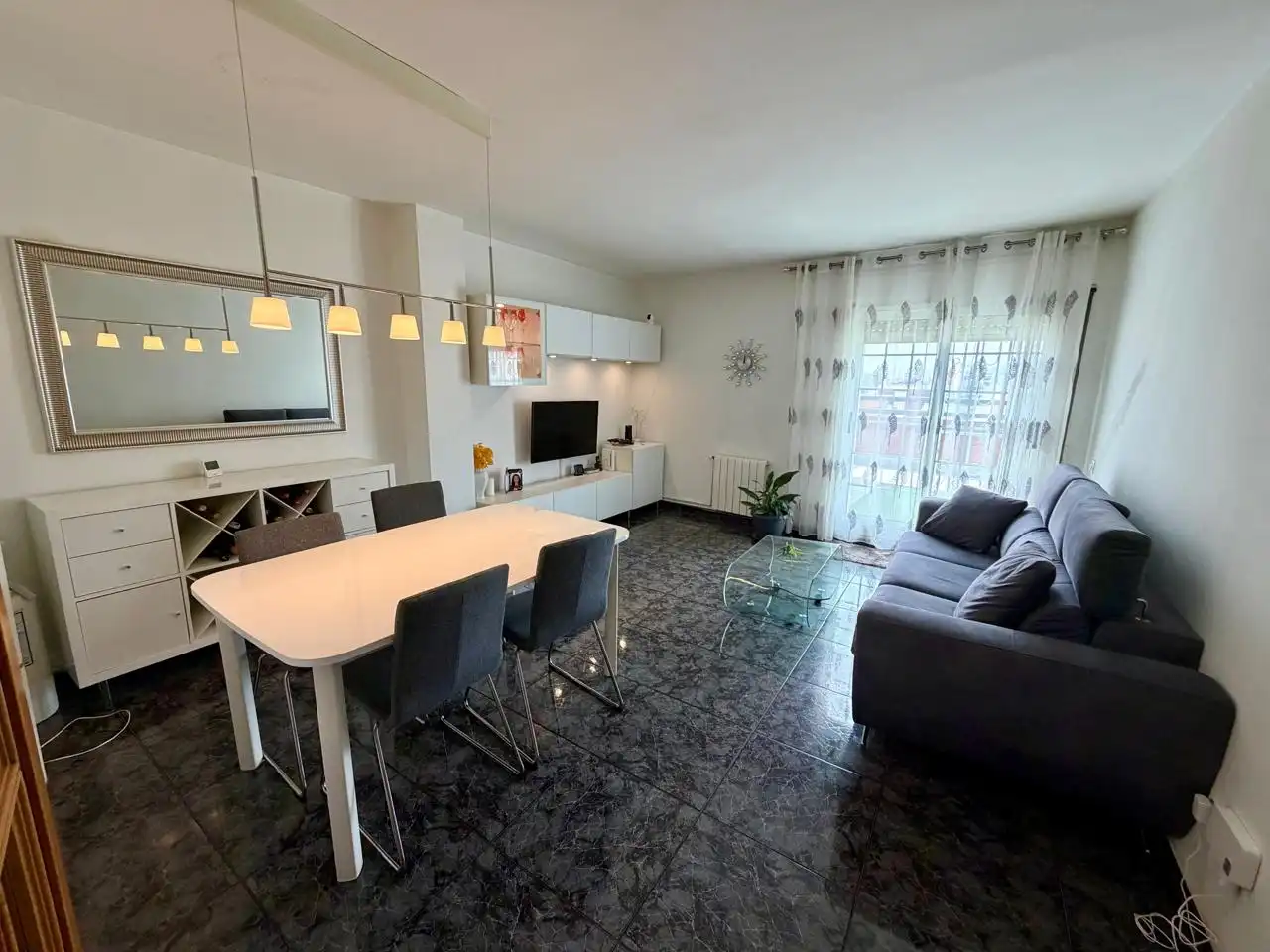 Sala de estar de Ático en venta en Montcada i Reixac con Aire acondicionado, Calefacción y Terraza