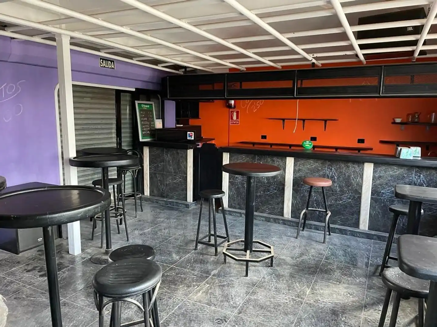Gewerbefläche zum Verkauf in Avenida del Arquitecto Manuel de la Peña Suárez 7, imagen 17