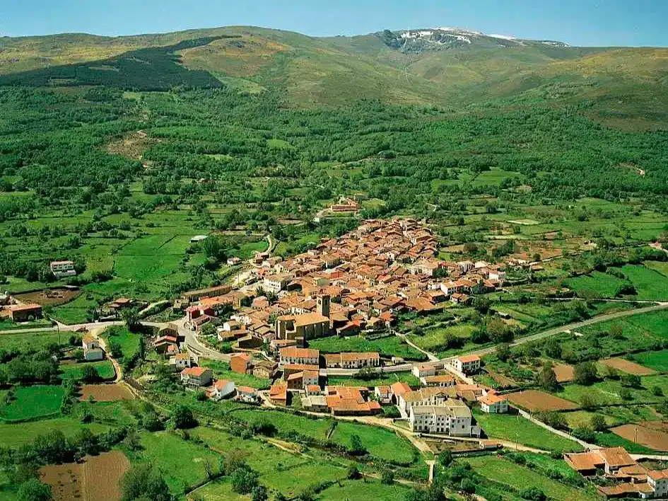 Vista exterior de Finca rústica en venta en Becedas