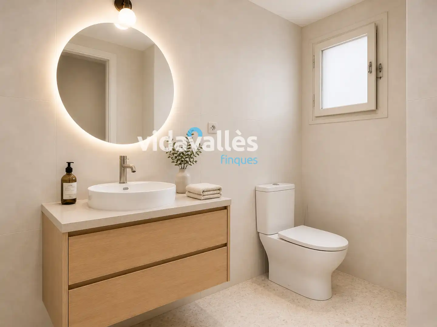 Baño de Piso en venta en Cardedeu con Calefacción, Trastero y Horno