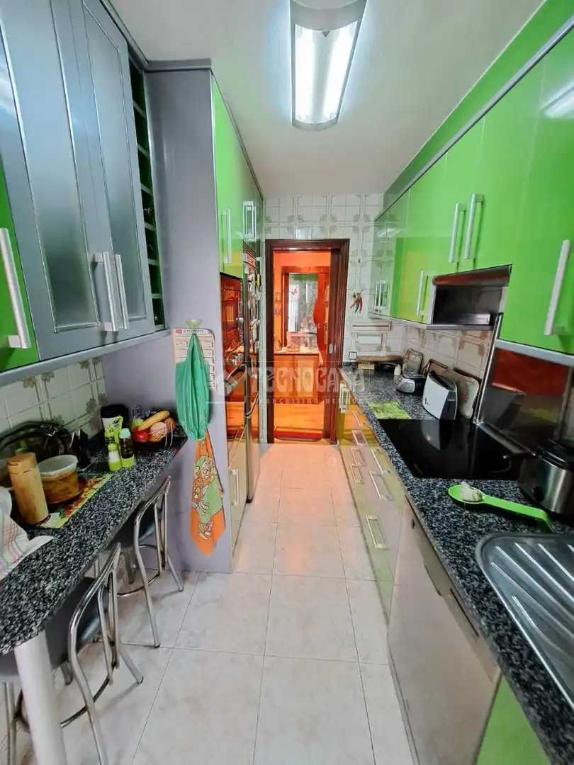 Cocina de Piso en venta en Parla con Calefacción y Terraza