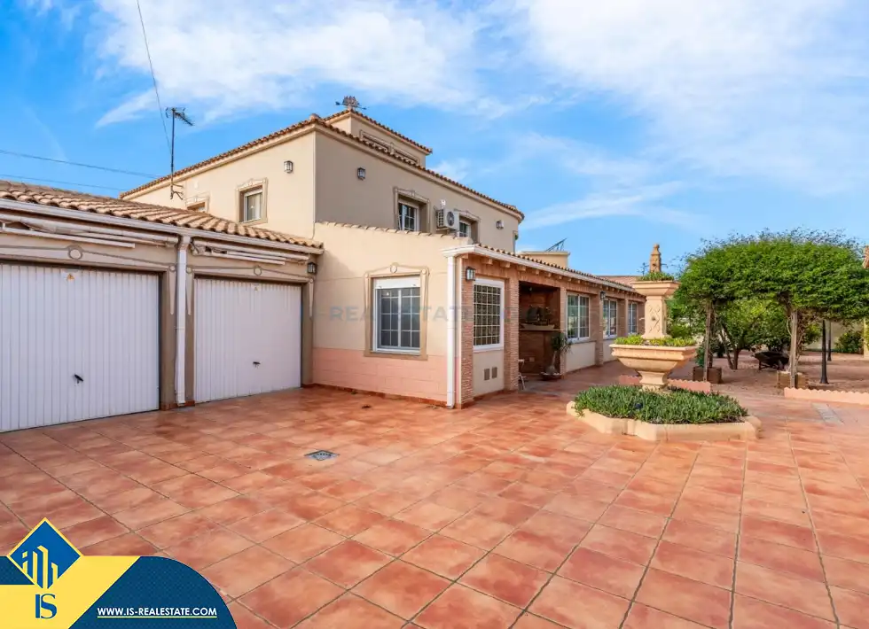 Villa avec piscine à vendre à Zona Carrefour - Urbanizaciones, imagen 2