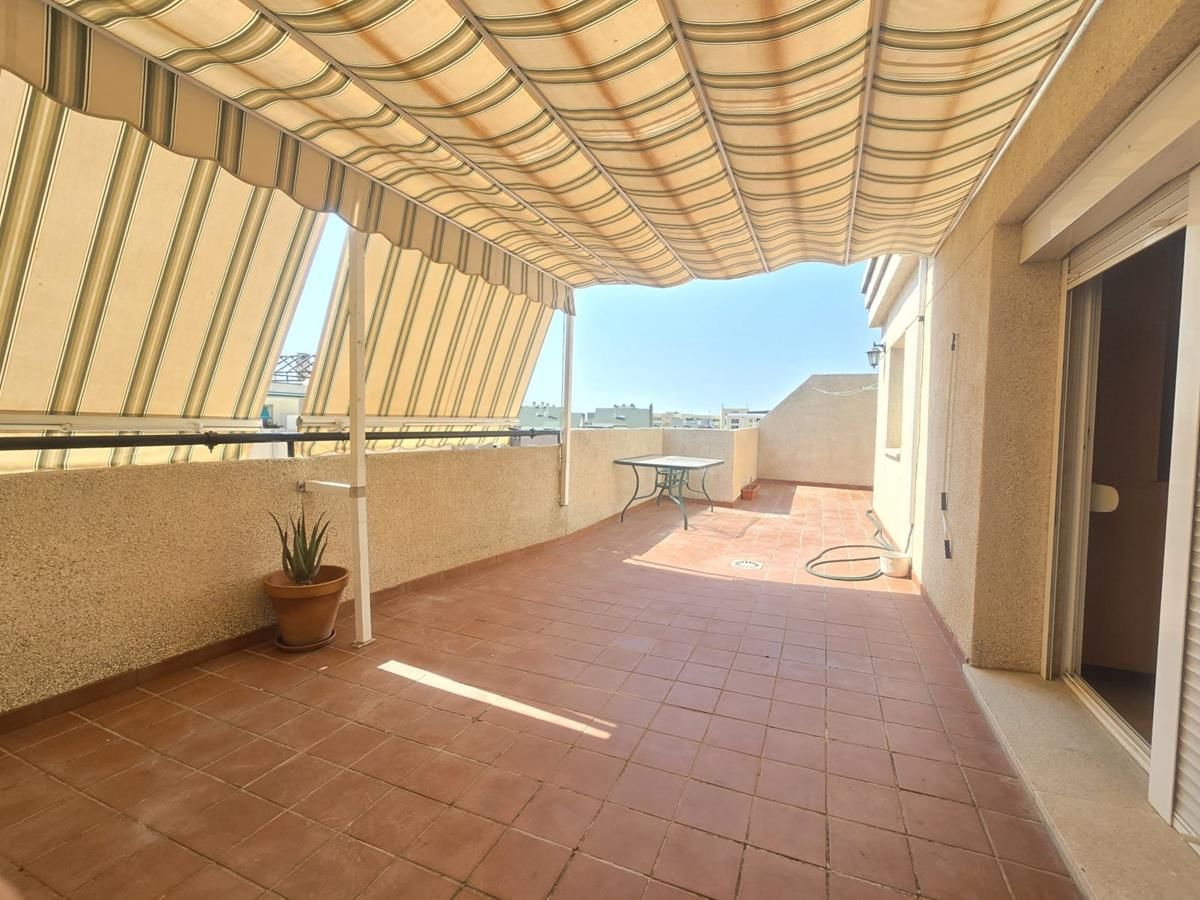Terrace of Attic to rent in Málaga Capital  with Air Conditioner, Heating and Private garden