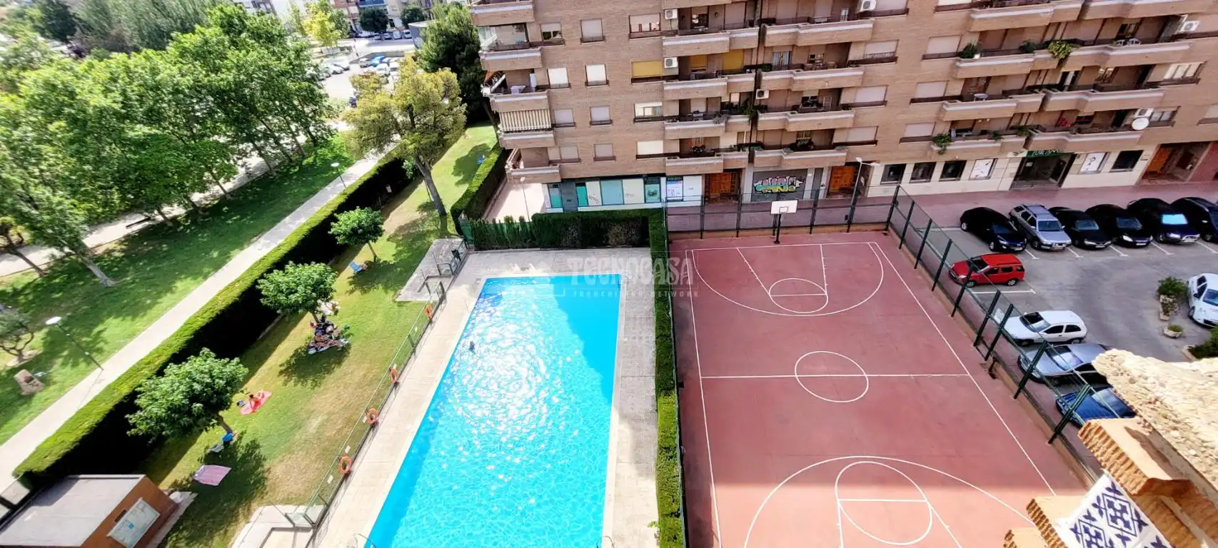 Swimming pool of Flat for sale in Zaragoza  with Heating, Terrace and Storage room