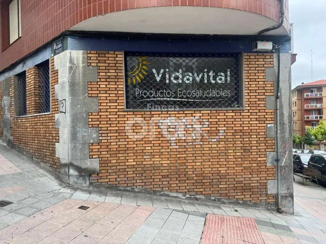 Local commercial à louer à La Txitxarra - Murrieta - Parke Santurtzi