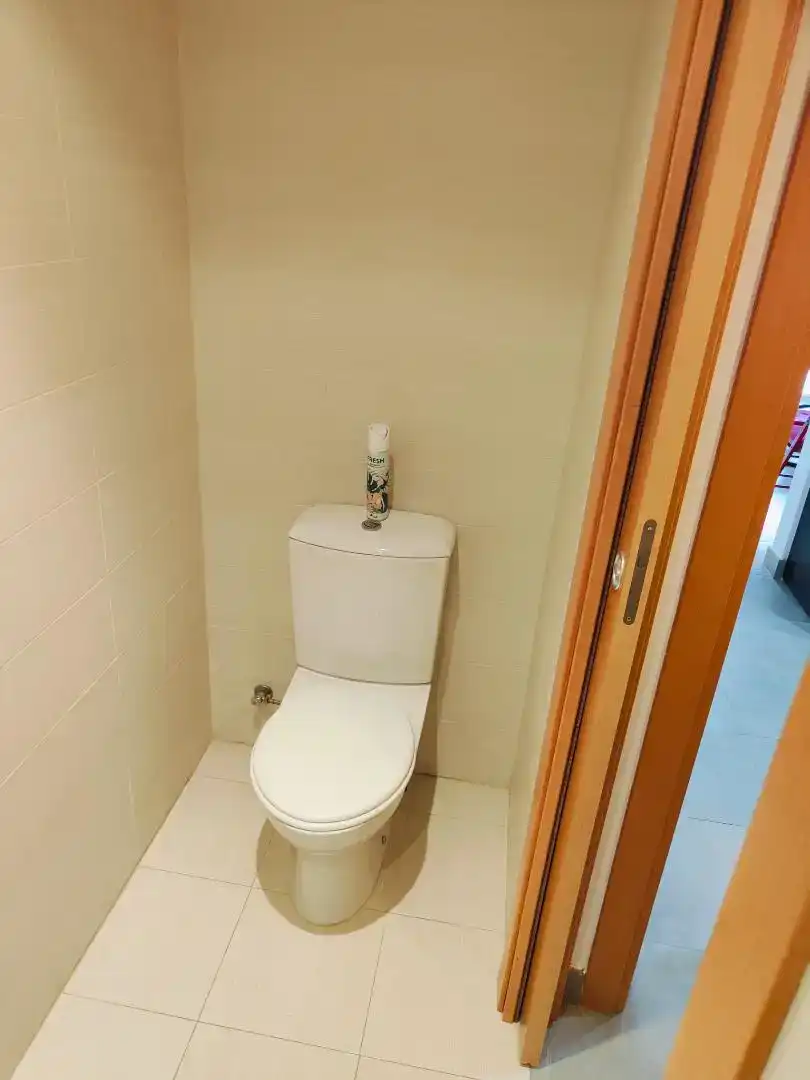Bathroom of Flat for sale in Torrent  with Air Conditioner