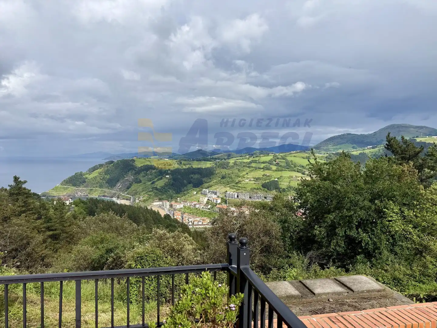 Casa o xalet en venda en Mutriku amb Calefacció, Jardí privat i Traster