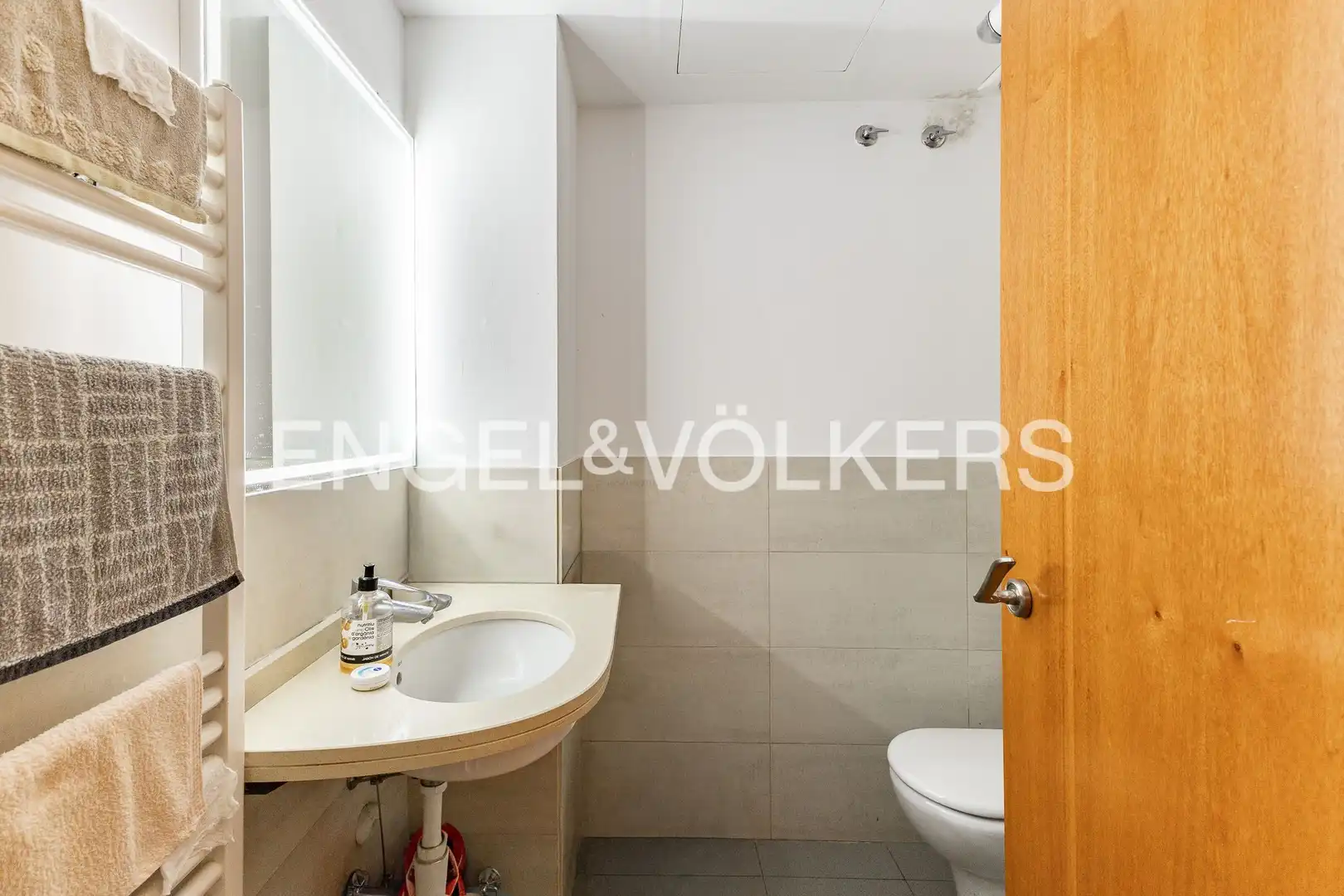 Baño de Casa adosada en venta en Cabrils con Calefacción, Jardín privado y Terraza