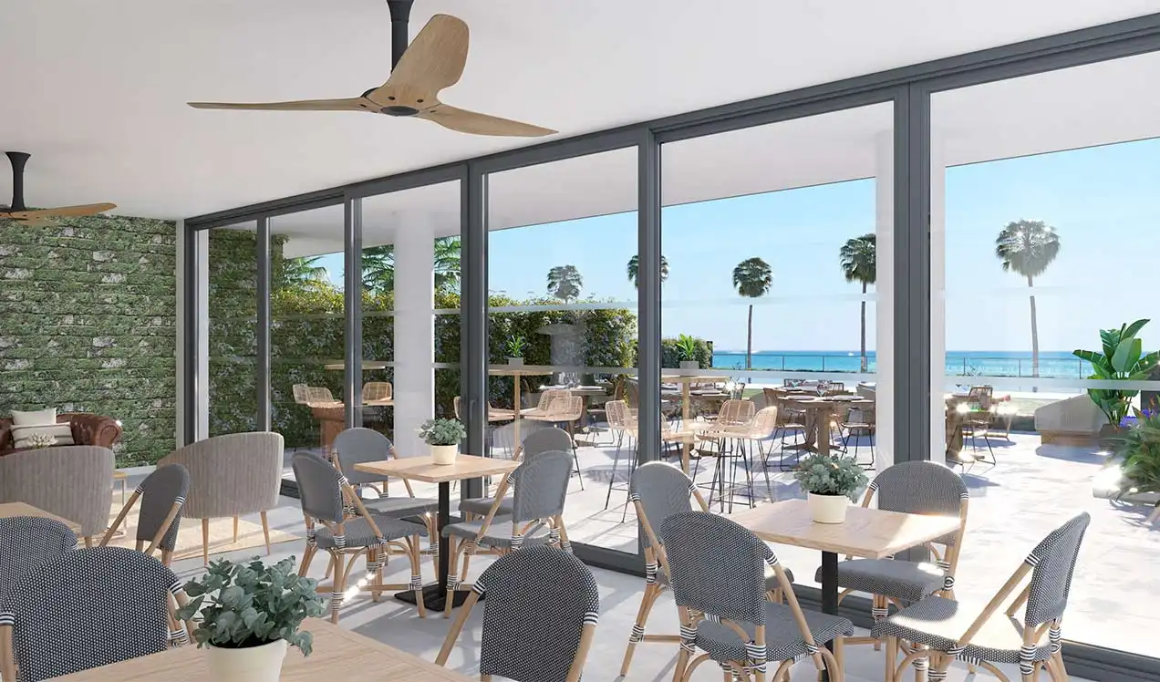 Flat for sale in Laguna Beach