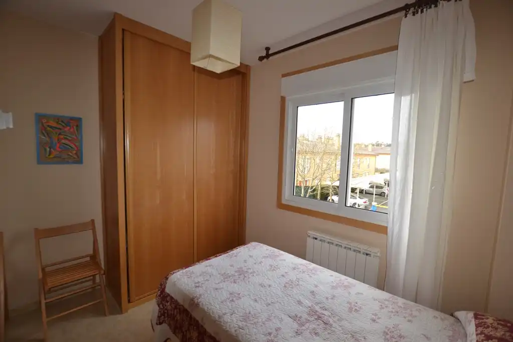 Bedroom of Flat for sale in Miño  with Heating, Storage room and Oven