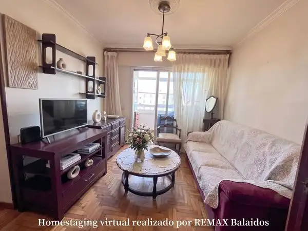 Living room of Flat for sale in Vigo   with Heating, Storage room and Balcony
