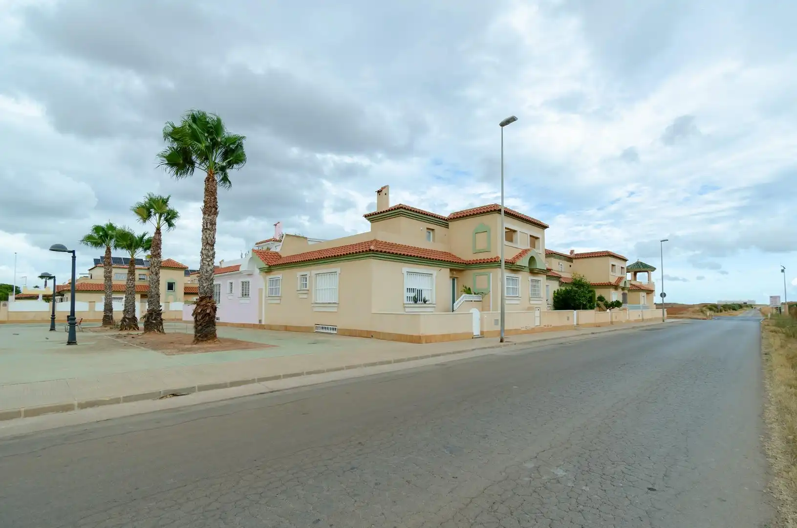 Exterior view of Houses for sale in Cartagena  with Air Conditioner, Terrace and Storage room