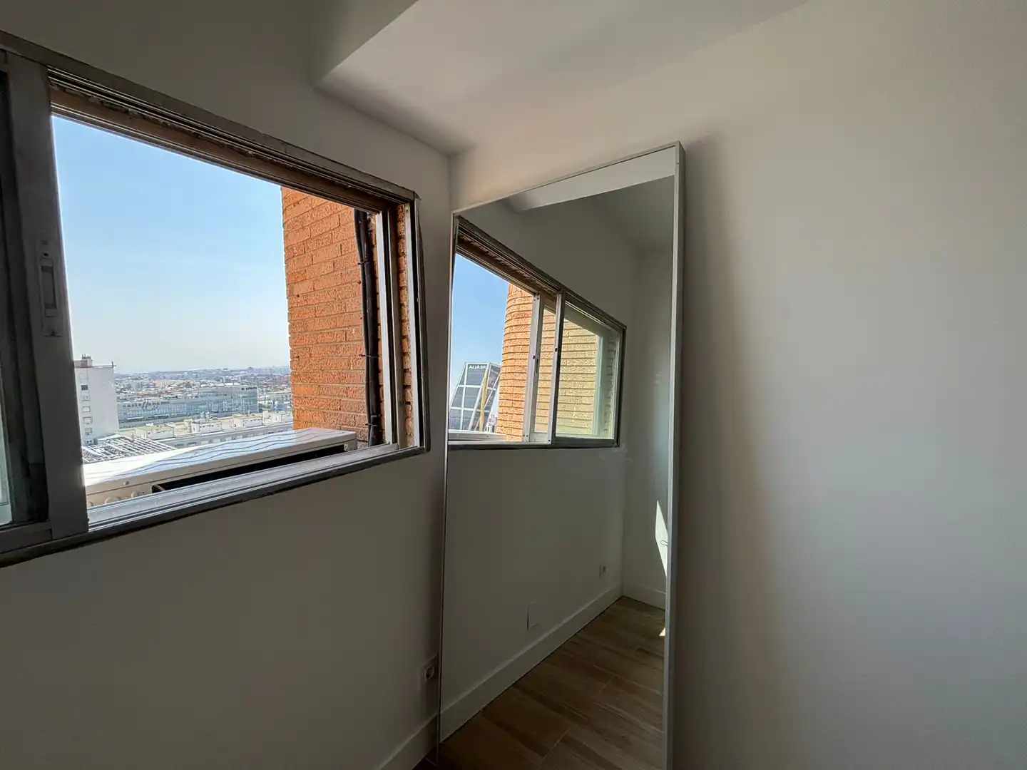 Habitación de Piso en venta en Madrid con Aire acondicionado, Calefacción y Amueblado