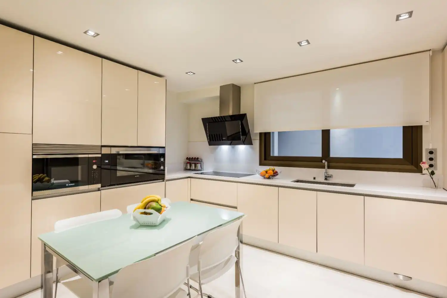 Cocina de Casa o chalet de alquiler en Marbella con Aire acondicionado, Calefacción y Terraza