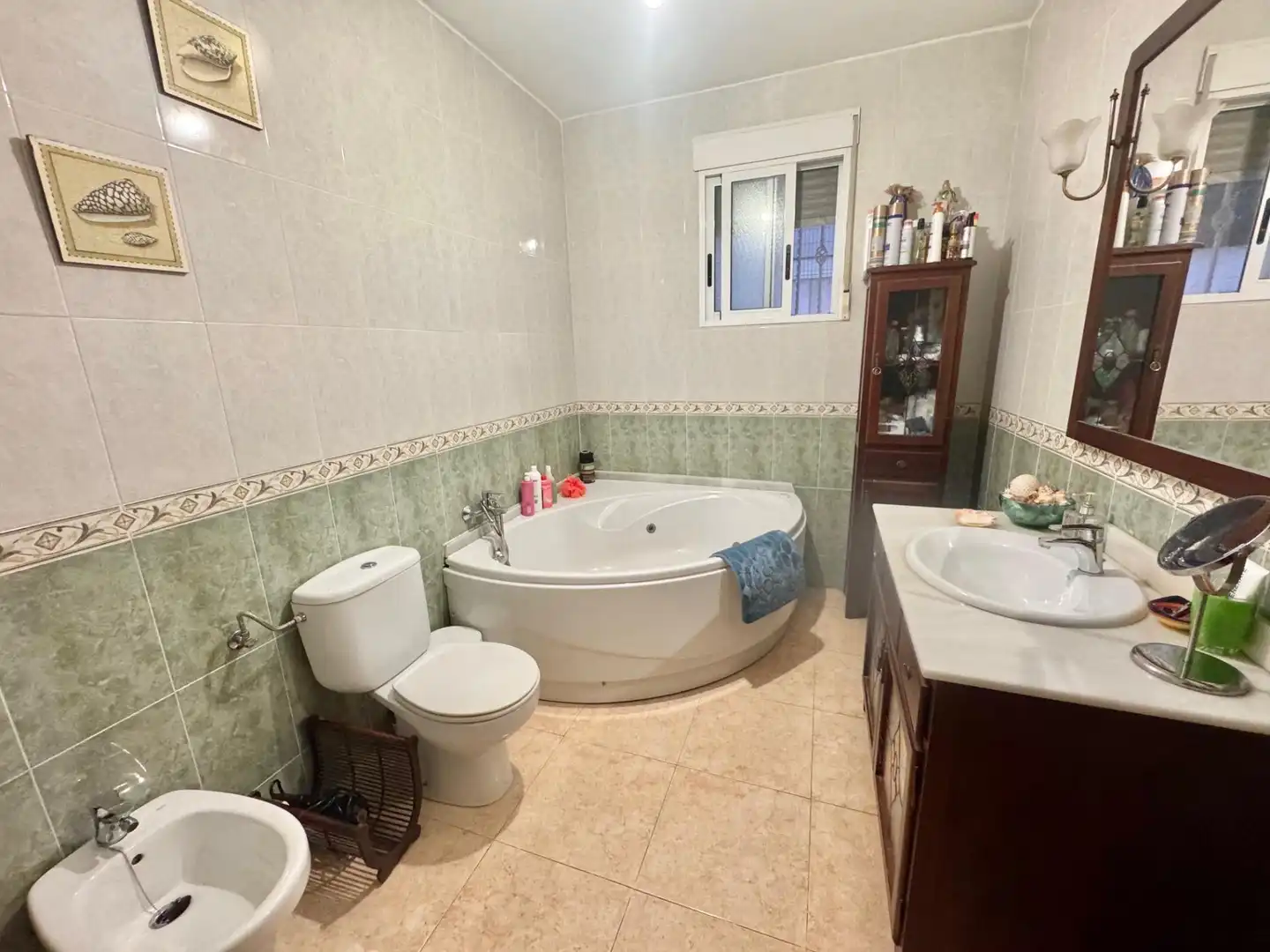 Baño de Casa o chalet en venta en Orihuela con Aire acondicionado, Calefacción y Jardín privado