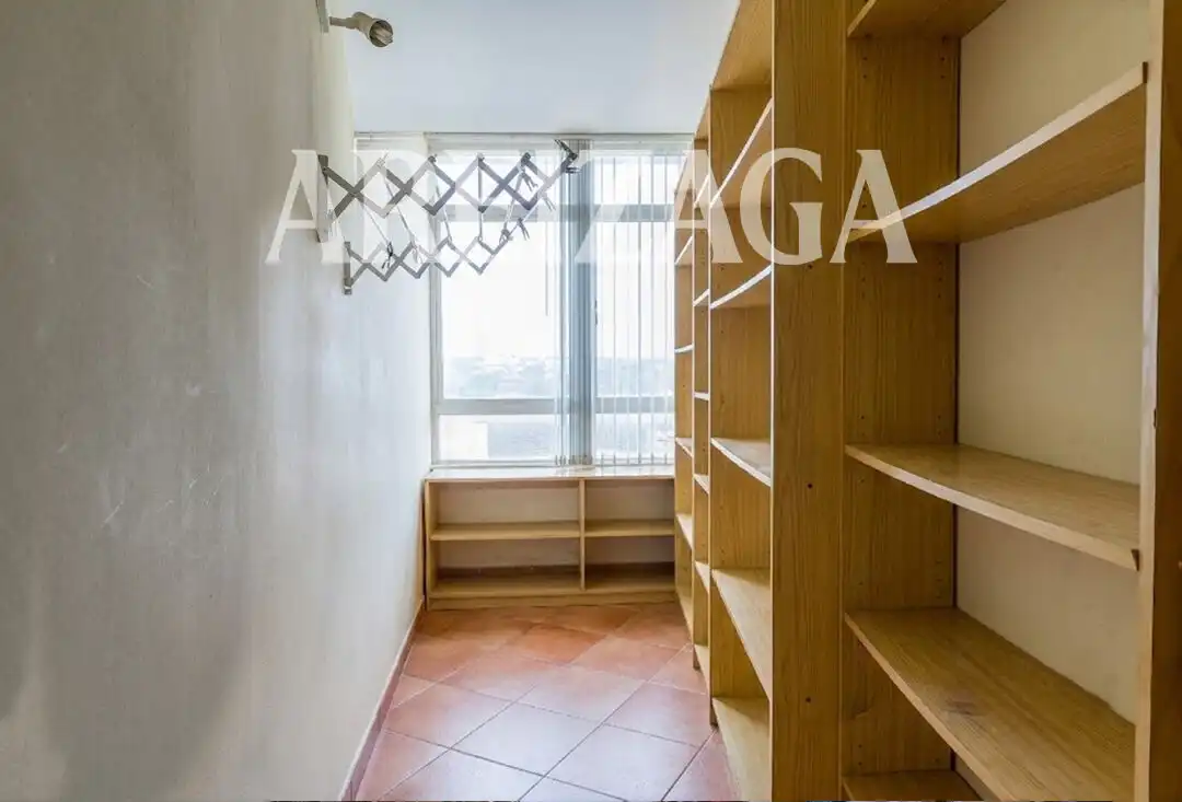 Casa adosada en venda en Donostia - San Sebastián  amb Calefacció, Terrassa i Traster